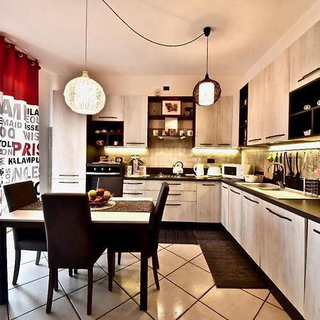 Modern Apartment Halfway Between Milan And Como Cogliate Экстерьер фото